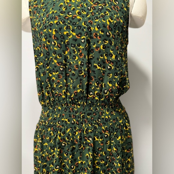 Nanette Lepore
Leopard Print Sleeveless Smock Neck Dress Sz 6 - Picture 5 of 16